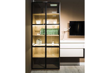 Заказать кухню Стеклянная витрина в Уфе